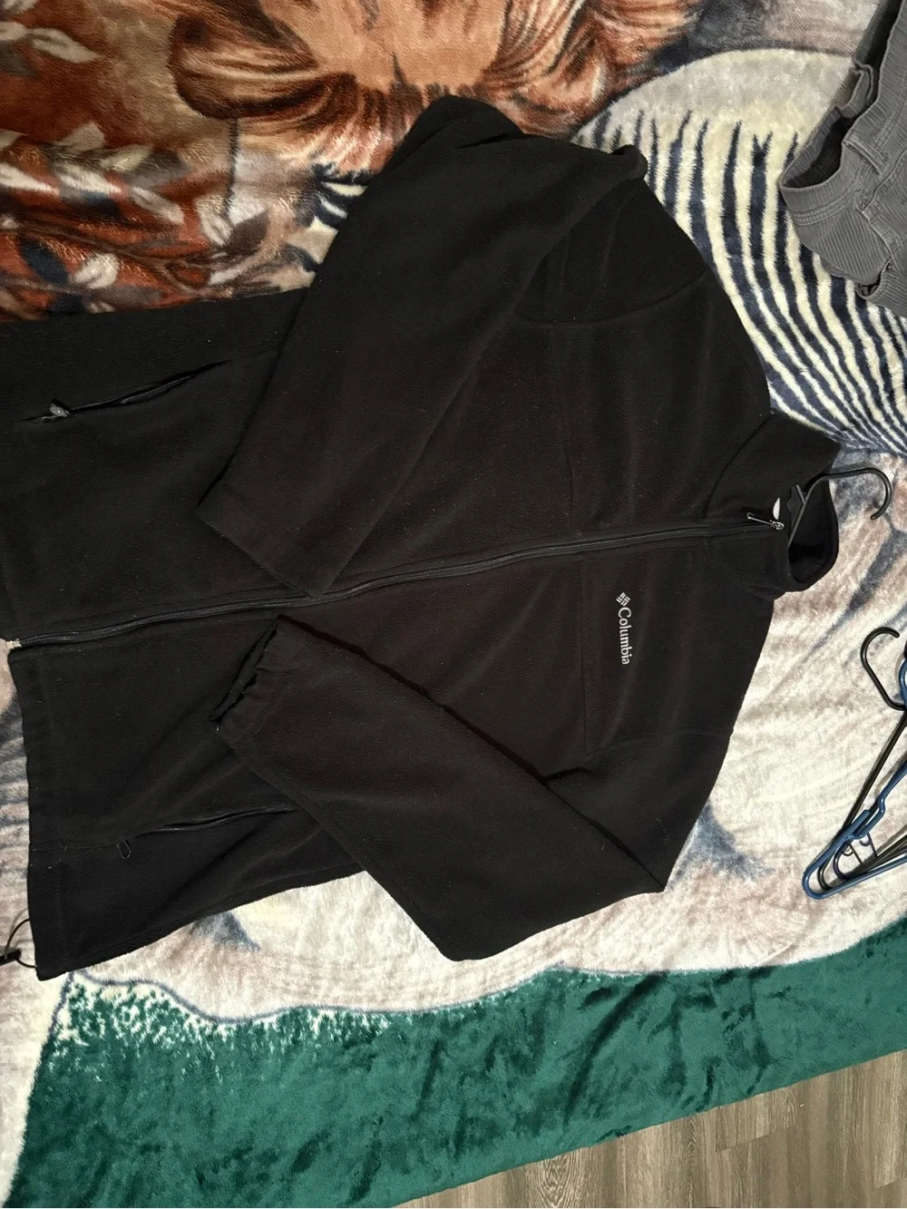 Columbia Black Full-Zip Stand-Collar Fleece Jacket